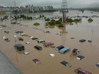 2012年6月12日台湾台北市大洪水の写真ー１.jpg